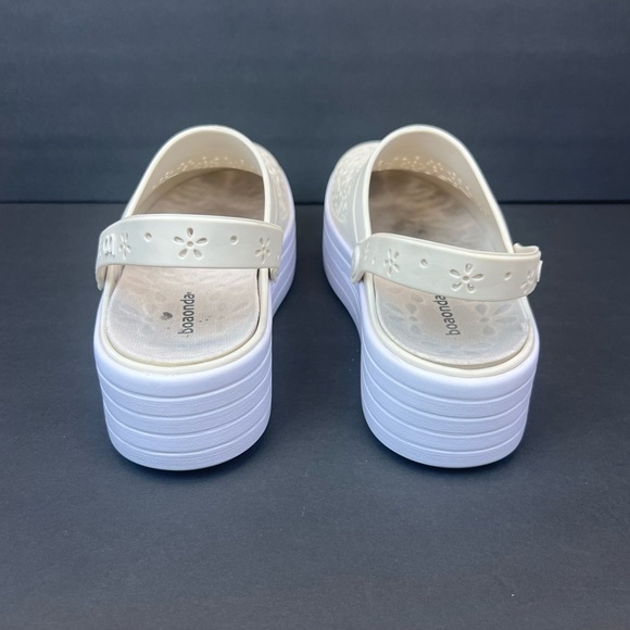 Boaonda Cream and White Perforated Platform Clogs Women’s Size 9 - Picture 9 of 10